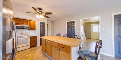 6 Meadows Dr, Millville, PA 17846 - photo 7