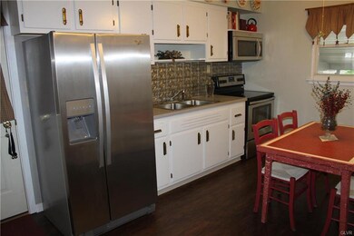 1347 Crestwood Rd, Bethlehem, PA 18018 - photo 6