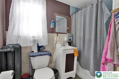 238 S 5th St, Reading, PA 19602 - photo 4