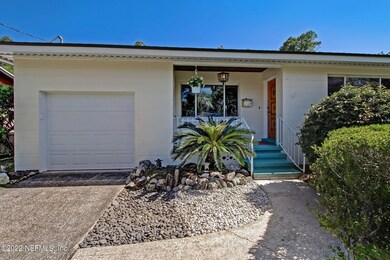 6428 Solandra Dr S, Jacksonville, FL 32210 - photo 4