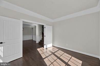 802 Cherry Tree Dr unit BENTON, Eldersburg, MD 21784 - photo 4