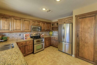010_Kitchen