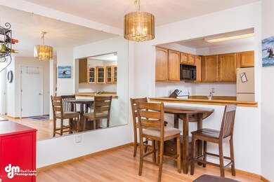 Dining Area_Kitchen 1138-FULL