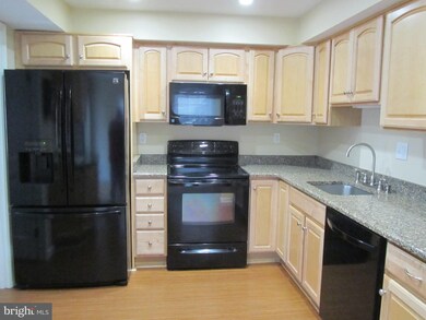 1740 Whitestone Ct unit 6, Crofton, MD 21114 - photo 5