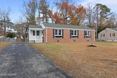 809 Barn St, Jacksonville, NC 28540 - photo 3