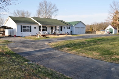 3355 Lyndhurst Rd, Stuarts Draft, VA 24477 - photo 4
