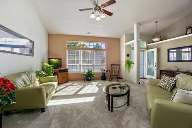 890 Ridgeview Dr, Eagle Point, OR 97524 - photo 6