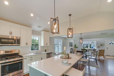 595 Hopping Rd, Belford, NJ 07718 - photo 5