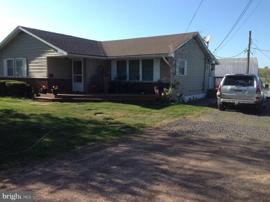 455 Alberdeen Rd, Mountain Top, PA 18707 - photo 5