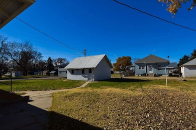 504 Flannery Ave, Cambridge, NE 69022 - photo 7