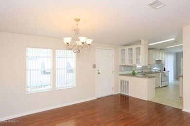 7517 Cedar Bark - Snug Harbor - Kitchen