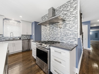 10618 Mason Ave, Chicago Ridge, IL 60415 - photo 3