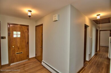 407 Hill St, Dunmore, PA 18512 - photo 2