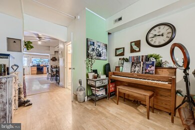 208 S East Ave, Baltimore, MD 21224 - photo 3