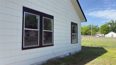 4542 W 8th St, Tulsa, OK 74127 - photo 2