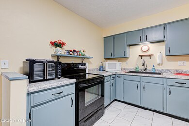 255 Jeptha Knob Rd, Shelbyville, KY 40065 - photo 7