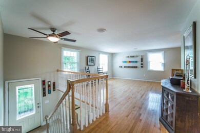 4416 Middle Ridge Dr, Fairfax, VA 22033 - photo 5