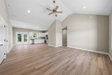 116 Trevino Ct, Glasgow, KY 42141 - photo 4