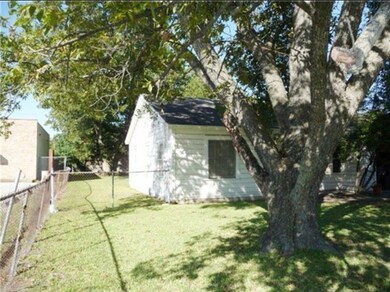 1519 Bingle Rd, Houston, TX 77055 - photo 6