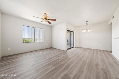 03-Living Area