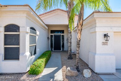 2623 S Honeysuckle Ln - High Res-5