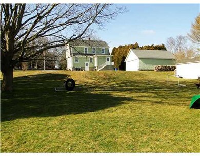 121 Peckham Ln, Middletown, RI 02842 - photo 6