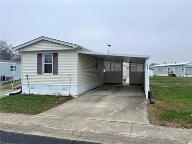 812 N 7th St unit 73, Mattoon, IL 61938 - photo 2