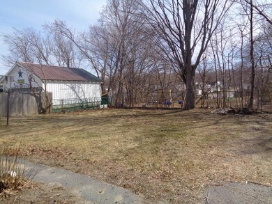 27 Eastland Ave, Millinocket, ME 04462 - photo 5