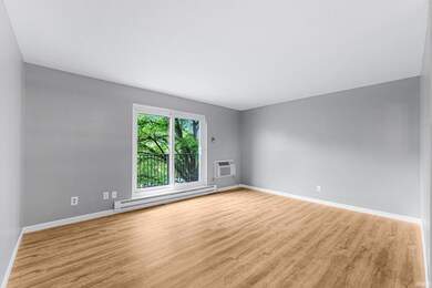 Park Place Condominiums unit A-314, Fort Wayne, IN 46805 - photo 3