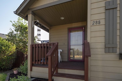 288 SW 35th St, Redmond, OR 97756 - photo 4