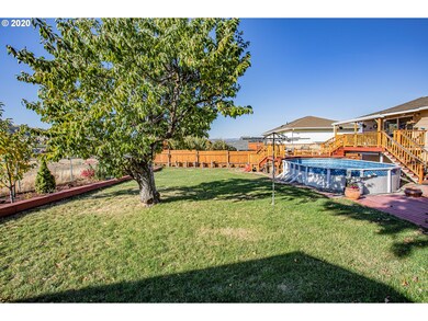 667 Brentwood Dr E, the Dalles, OR 97058 - photo 5