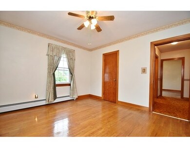 22 Carter Ave, Blackstone, MA 01504 - photo 4