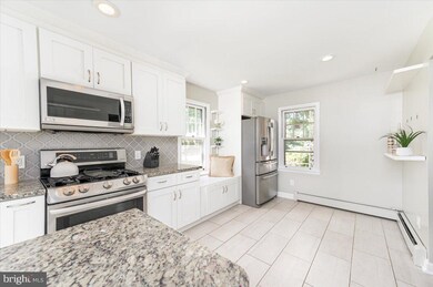 8904 Spring Ave, Lanham, MD 20706 - photo 7