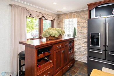Stone Wall Accent