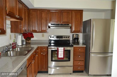 1294 Elm Grove Cir, Silver Spring, MD 20905 - photo 5