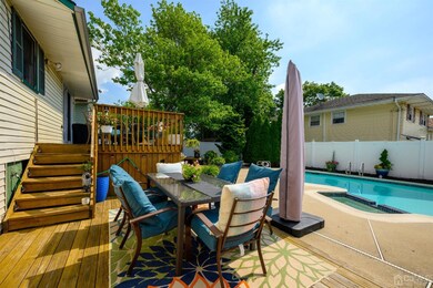 2 Soltes Ave, Carteret, NJ 07008 - photo 6