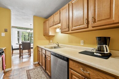 69 Quail Run unit 69, Tewksbury, MA 01876 - photo 6
