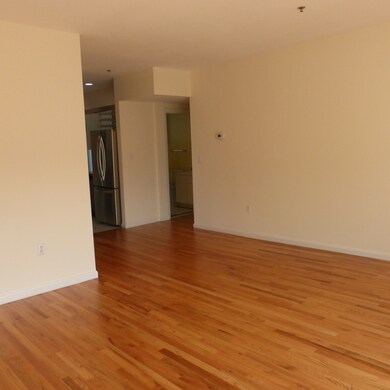 205 Richdale Ave unit 11A, Cambridge, MA 02140 - photo 5