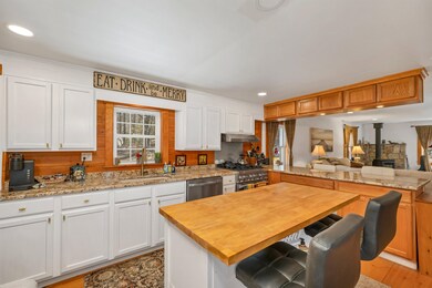 403 Governor Wentworth Hwy, Tuftonboro, NH 03816 - photo 6