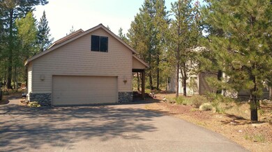 17708 Wickiup Ln, Sunriver, OR 97707 - photo 2