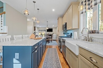 33 Brown Bear Ln unit 33, Milford, MA 01757 - photo 5