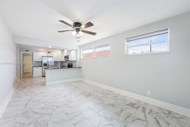 112 Milton St, Lantana, FL 33462 - photo 7