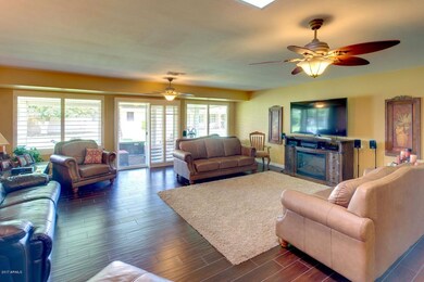 13621 N Emberwood Dr Sun City, AZ
