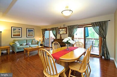 9485 Clocktower Ln, Columbia, MD 21046 - photo 7