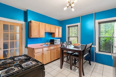 19 Elmhurst St, Dorchester Center, MA 02124 - photo 6