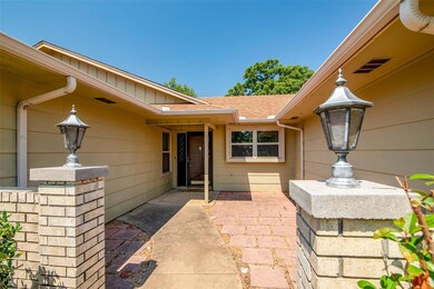 341 Spring Valley Dr, Denison, TX 75020 - photo 3