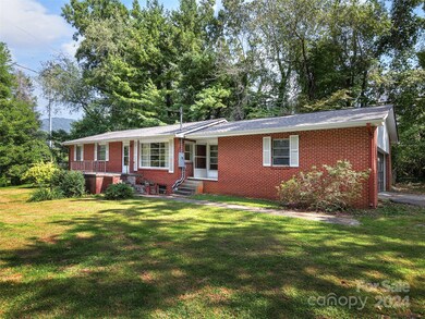 121 Rock Hill Rd, Asheville, NC 28803 - photo 2