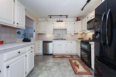 1813 Reading Blvd, Reading, PA 19610 - photo 3