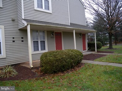 3905A Fenwick Ln unit 3905, Mount Laurel, NJ 08054 - photo 3
