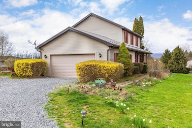 100 Hemlock St, New Columbia, PA 17856 - photo 2